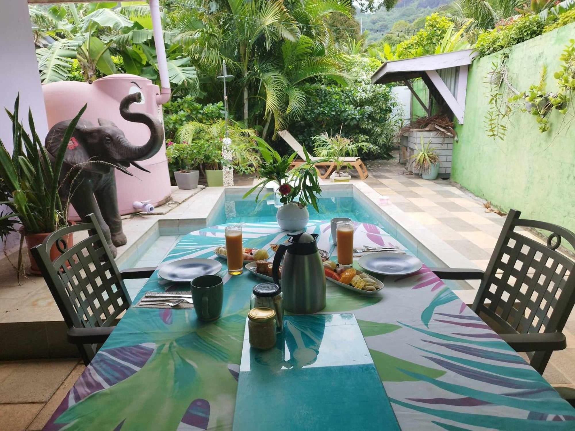D'hotes Avec Piscine Petit Dejeuner Offert Homestay